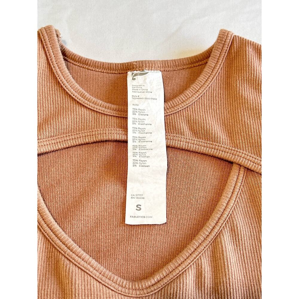 Fabletics Finley Cutout Seamless Desert Nude Beige Bodysuit Size Small - Picture 8 of 12
